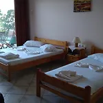 Apartament Nikolitsa *