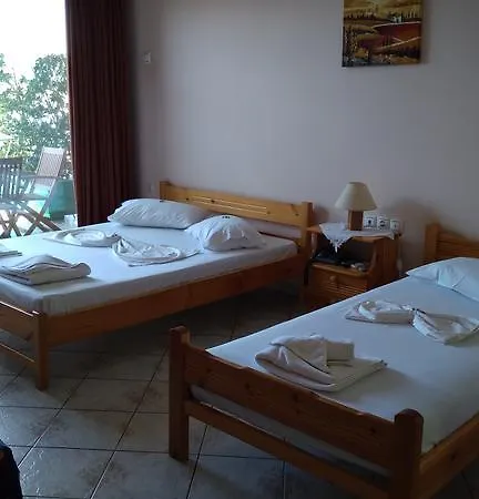 Appartement Nikolitsa *