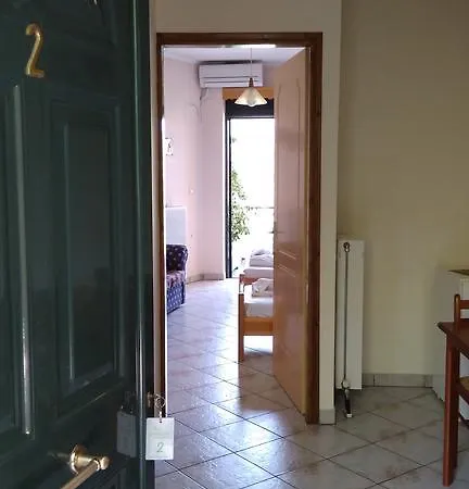 Appartement Nikolitsa *