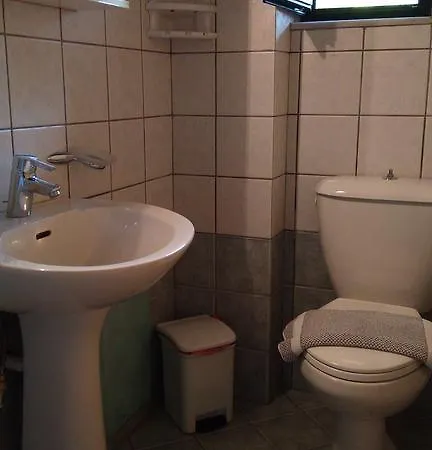 Nikolitsa Appartement *