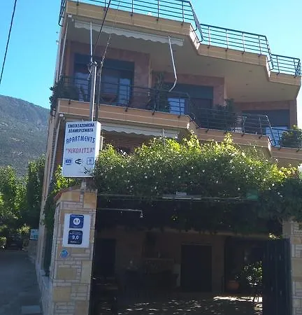 Nikolitsa * Glyfada (Phocis)